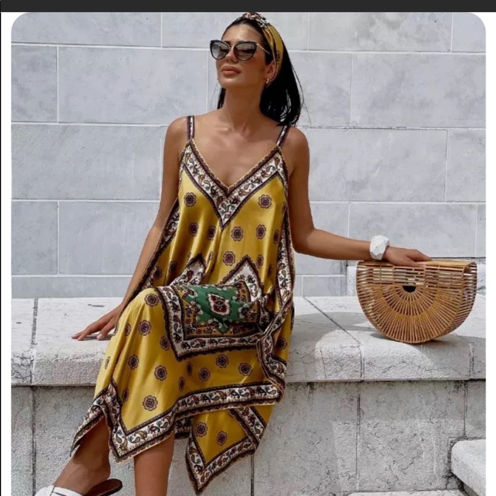 Zara handkerchief dress Medium